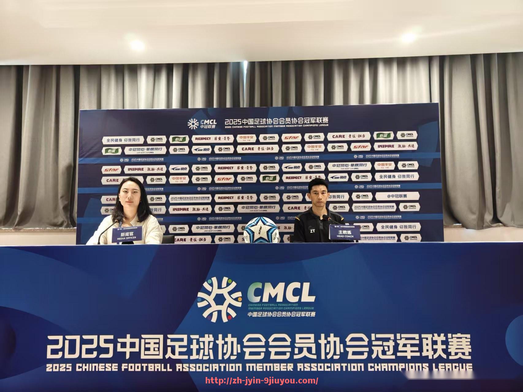 jiuyou九游娱乐-NBA詹姆斯壁纸：精彩瞬间与高清桌面壁纸推荐